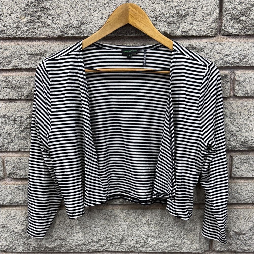 Tricotto Black and White Striped Crop Top